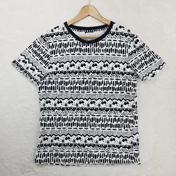 Peanuts Snoopy Shirt Mens Medium Black White All Over Print AOP Charlie Brown - Picture 2 of 7